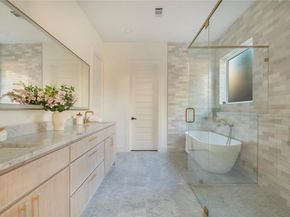 3902  Furey Street , Dallas Texas 75212