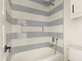 3902  Furey Street , Dallas Texas 75212