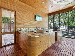 8635  San Leandro Drive , Dallas Texas 75218