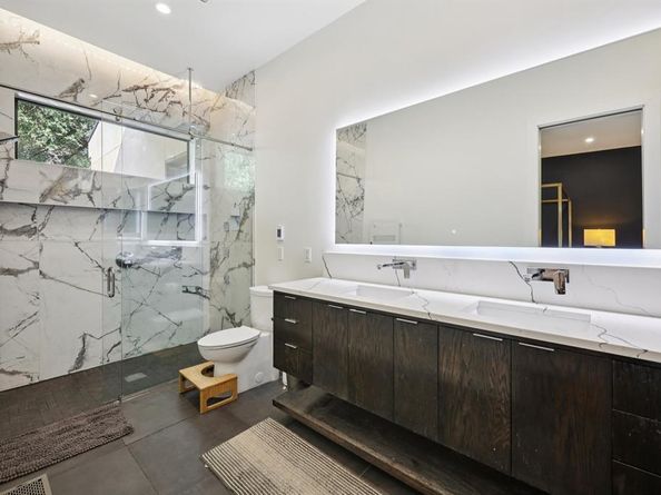 8635  San Leandro Drive , Dallas Texas 75218