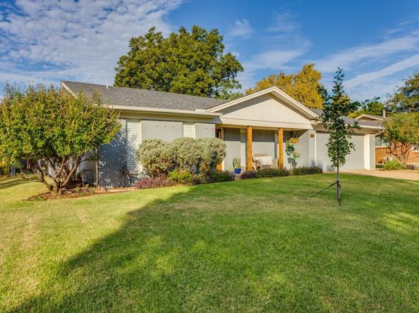 1308  John Reagan Street , Benbrook Texas 76126