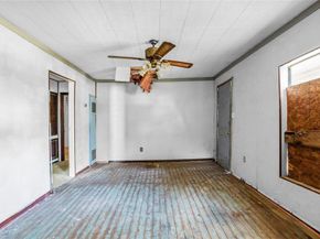 706 W Hendricks Street , Cedar Hill Texas 75104