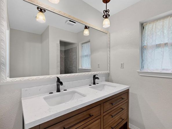 1802  Westminster Drive , Grand Prairie Texas 75050