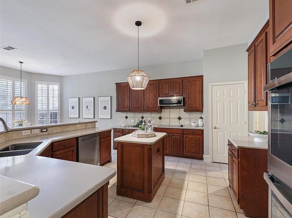 2673  April Sound Lane , Frisco Texas 75033
