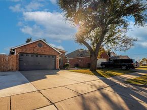 10137  Chapel Ridge Drive , Fort Worth Texas 76116