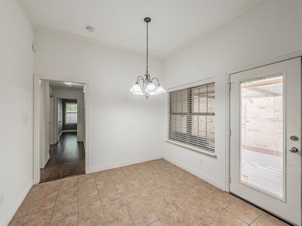 813  Claycourt Circle , Fort Worth Texas 76120