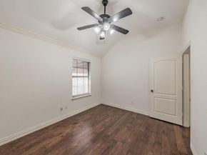 813  Claycourt Circle , Fort Worth Texas 76120