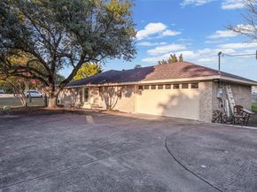 340  Windy Meadow Drive , Cedar Hill Texas 75104