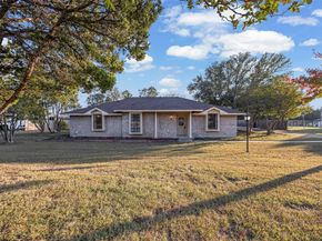 340  Windy Meadow Drive , Cedar Hill Texas 75104