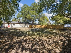 1142  Anderson Street , Irving Texas 75062