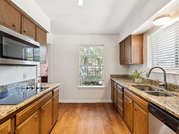 3528  Sheffield Drive , Arlington Texas 76013
