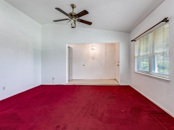 4109  Burning Tree Lane , Garland Texas 75042