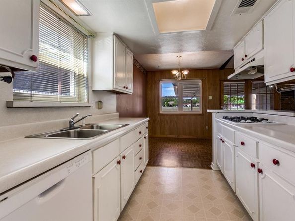 4109  Burning Tree Lane , Garland Texas 75042