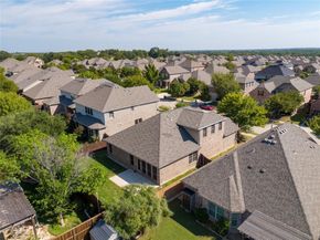 3312  Glen Crest Lane , Denton Texas 76208