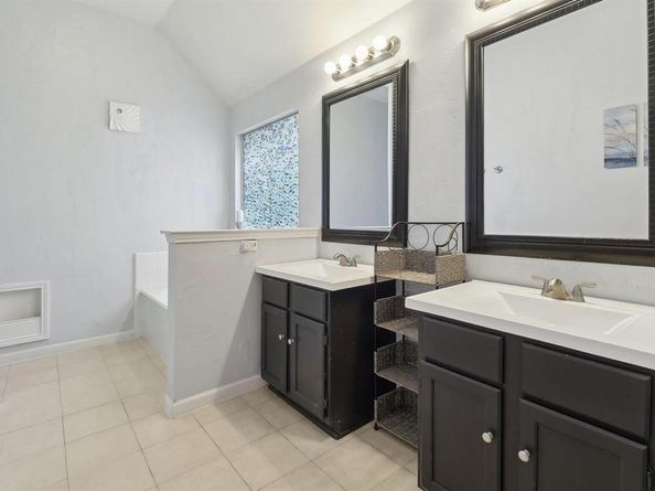 3420  Grenoble Court , Plano Texas 75023