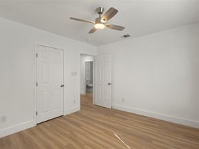 916  Zelda Drive , Hurst Texas 76053