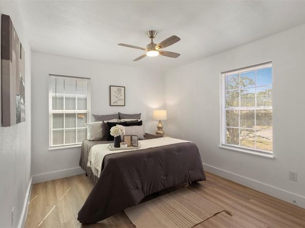 916  Zelda Drive , Hurst Texas 76053