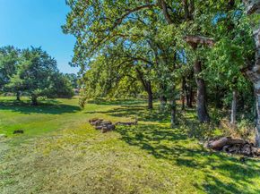 2534  Sunnyvale Road , Grand Prairie Texas 75050