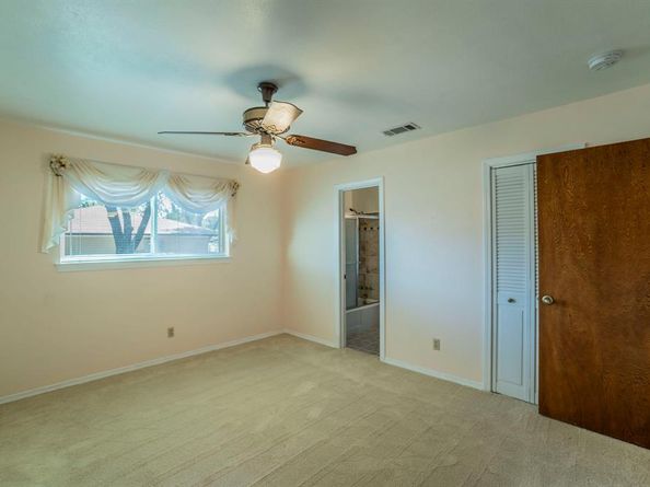 2534  Sunnyvale Road , Grand Prairie Texas 75050