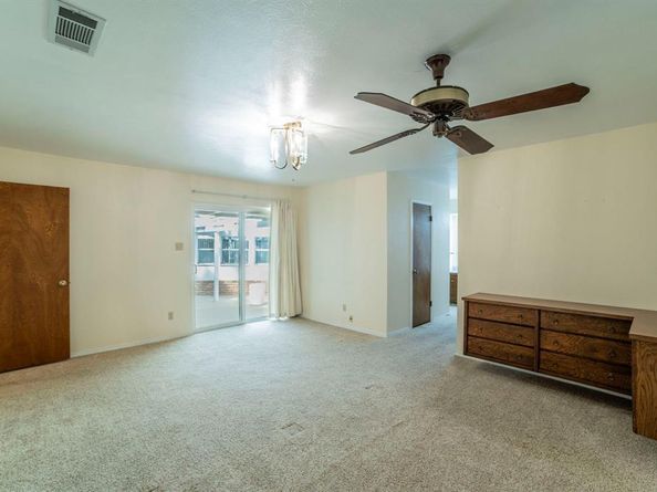 2534  Sunnyvale Road , Grand Prairie Texas 75050