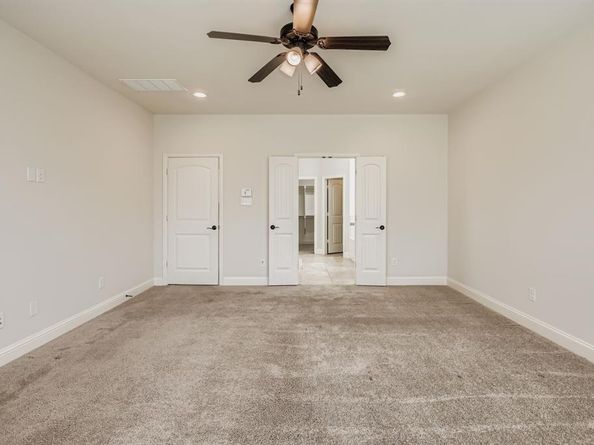 616  Warwick Boulevard , Lewisville Texas 75056