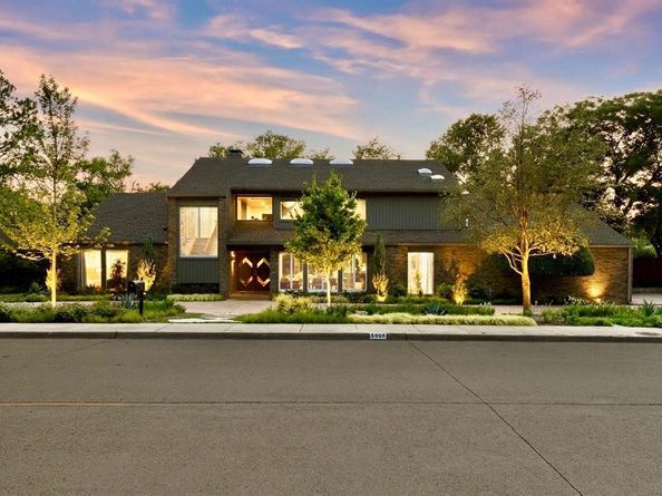 5908  Meadowcreek Drive , Dallas Texas 75248