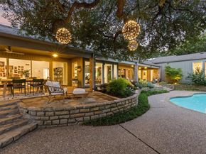 5908  Meadowcreek Drive , Dallas Texas 75248