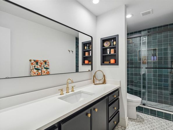 5908  Meadowcreek Drive , Dallas Texas 75248