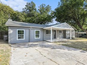 233  Victoria Avenue , Azle Texas 76020