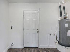233  Victoria Avenue , Azle Texas 76020