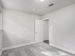 233  Victoria Avenue , Azle Texas 76020