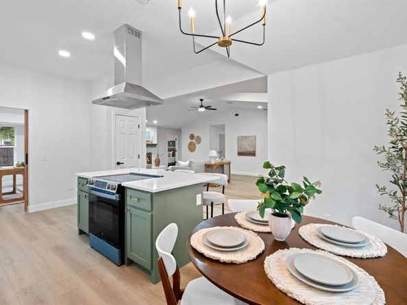 822  Trevor Way , Arlington Texas 76001