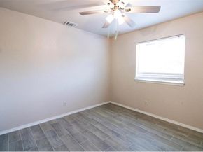 409 S Las Vegas Trail , White Settlement Texas 76108