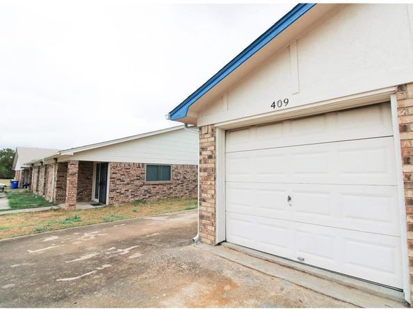 409 S Las Vegas Trail , White Settlement Texas 76108