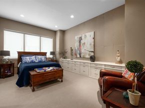715  Jones Street , Fort Worth Texas 76102