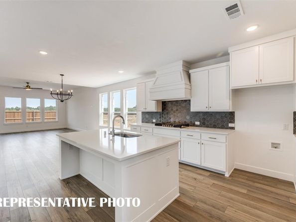 211  Lancaster Street , Mansfield Texas 76063