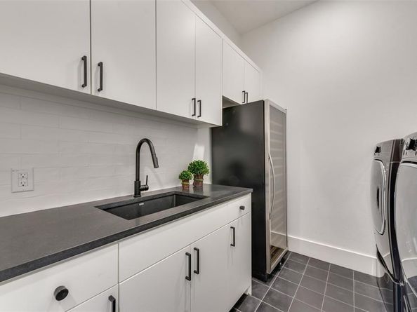 6443  Kenwood Avenue , Dallas Texas 75214