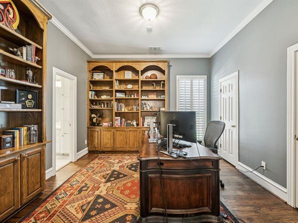 9227  Lanshire Drive , Dallas Texas 75238