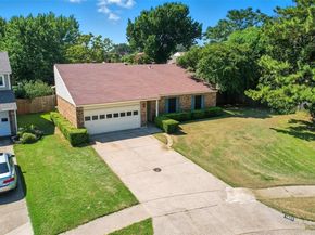1823  Chestnut Court , Flower Mound Texas 75028