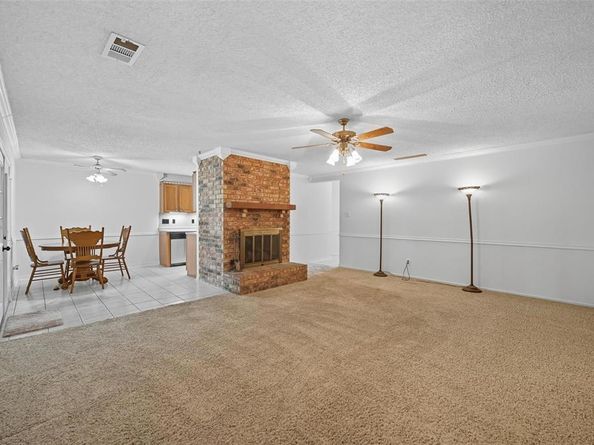 1823  Chestnut Court , Flower Mound Texas 75028