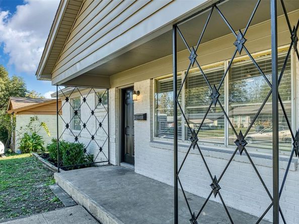 776  Goldwood Drive , Dallas Texas 75232