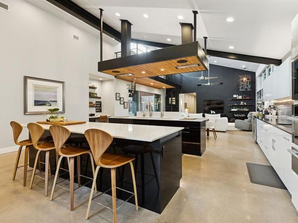 7515  Linwood Avenue , Dallas Texas 75209