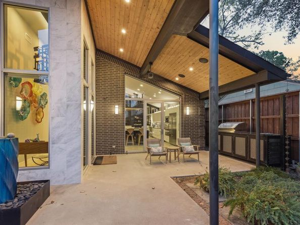 7515  Linwood Avenue , Dallas Texas 75209