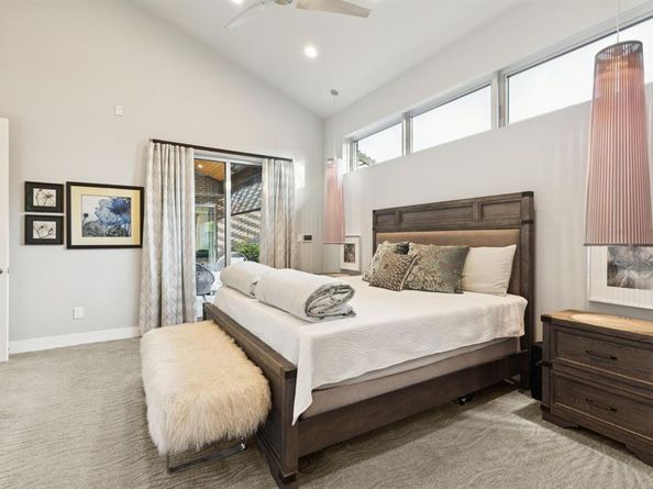 7515  Linwood Avenue , Dallas Texas 75209