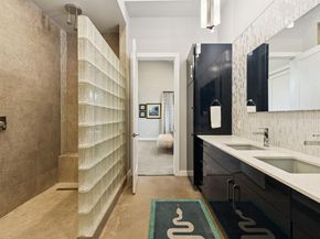 7515  Linwood Avenue , Dallas Texas 75209