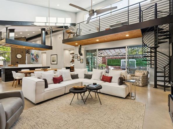 7515  Linwood Avenue , Dallas Texas 75209