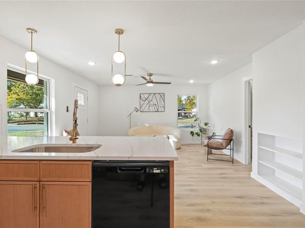 820  Belltower Drive , Irving Texas 75061