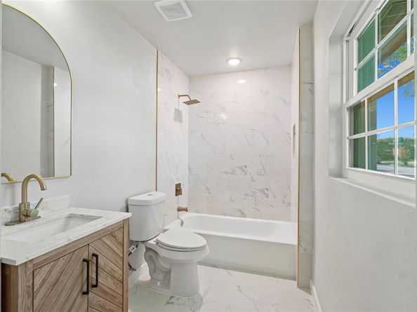 820  Belltower Drive , Irving Texas 75061