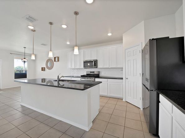 820  Lemongrass Court , Fort Worth Texas 76131