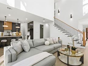 459  Hart Street , Dallas Texas 75203